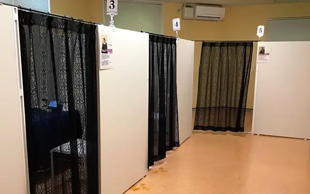 千里眼 宇都宮オリオン通り店の店内
