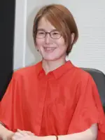 天野織衣先生の写真