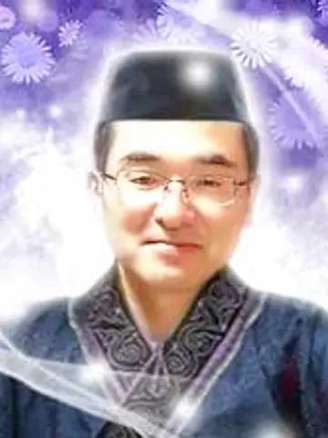 祐碩先生(電話占いサンクチュアリの占い師)の写真