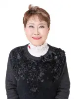 リリ先生(アクシア)の写真