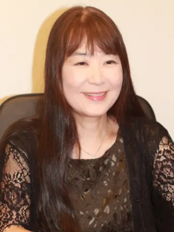 星咲灯先生(千里眼 小倉店の占い師)の写真