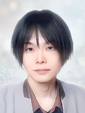 石川白藍先生(SATORI電話占いの占い師)の写真