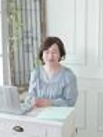 占い師聖夜(きよ)先生(ココナラ電話占いの占い師)の写真