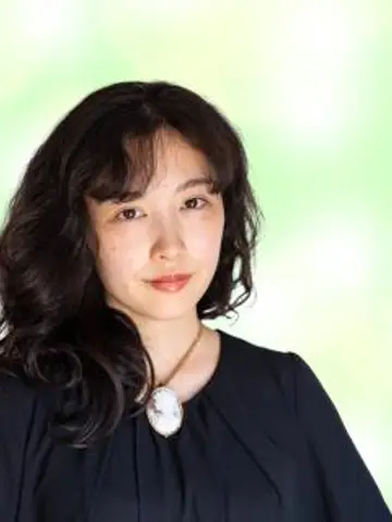 桜井翔子先生(電話占いヴェルニの占い師)の写真