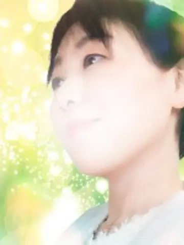 樹花(じゅか)先生（電話占いマヒナの占い師）の写真