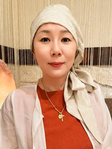 智子先生（ルティナ 池袋西口店の占い師）の写真
