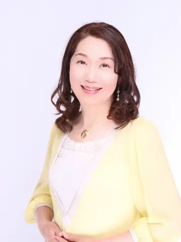 瓔夏先生(占いサロンTAO 自由が丘店の占い師)の写真