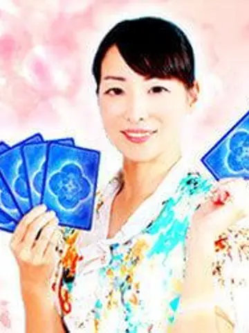 白亜先生(電話占いコメットの占い師)の写真