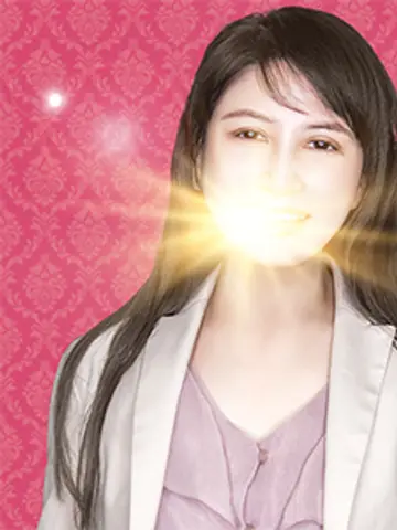 聖なる妃華先生（電話占いピクシィの占い師）の写真