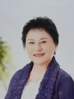 町多 柿音先生(占い横丁 デックス東京ビーチの占い師)の写真