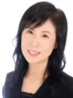 綾森エマ先生の写真