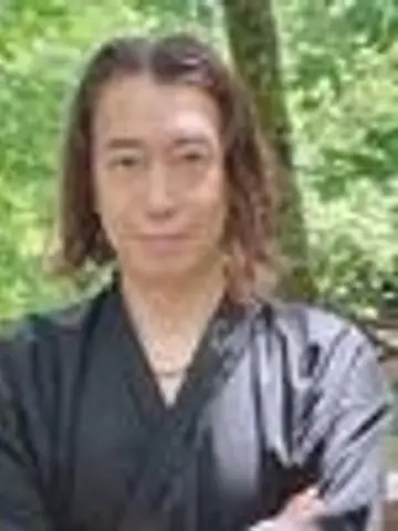 風雷龍先生（ココナラ電話占いの占い師）の写真