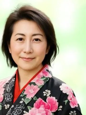 藤ノ原彩晴先生(電話占いヴェルニの占い師)の写真