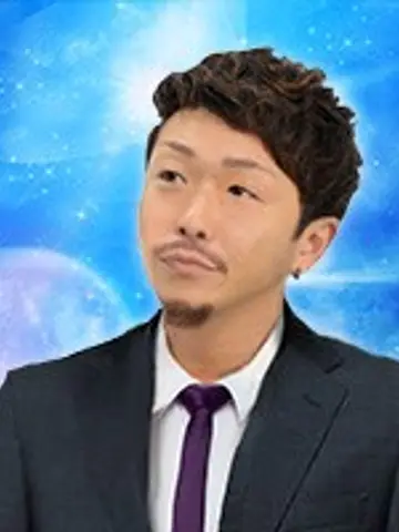 響珠郎先生(電話占いマヒナの占い師)の写真