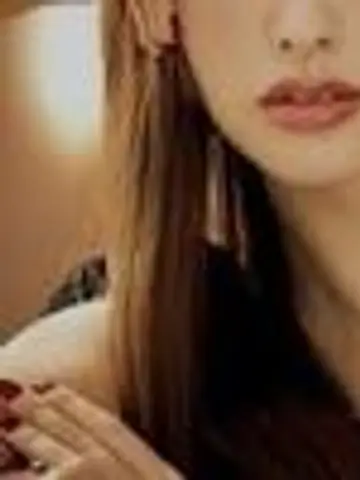 令野愛侑(ayu)@カードリーディング先生(ココナラ電話占いの占い師)の写真