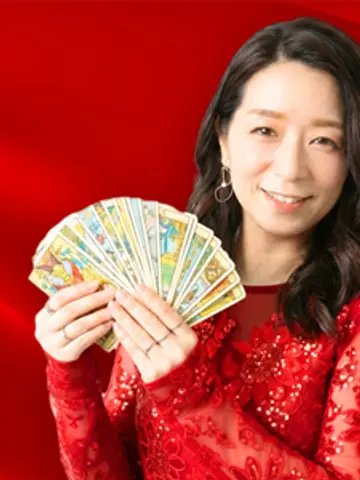 泉清美先生(電話占いピクシィの占い師)の写真