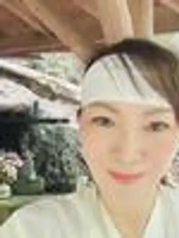 女神滝行かずみん先生（ココナラ電話占いの占い師）の写真