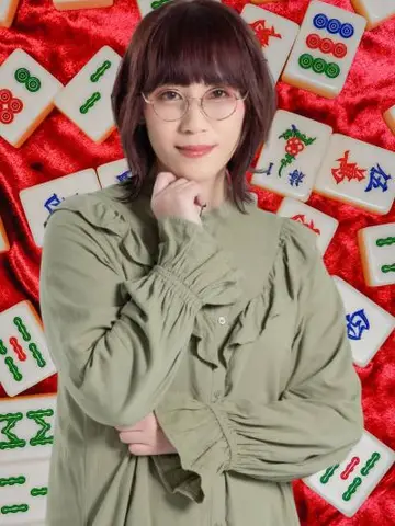 センニセン保里先生(マリフォーチュン カグラヒルズ神楽坂店の占い師)の写真