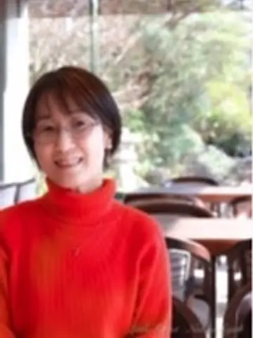 引野律子先生(松江ヒーリングサロンはるの占い師)の写真