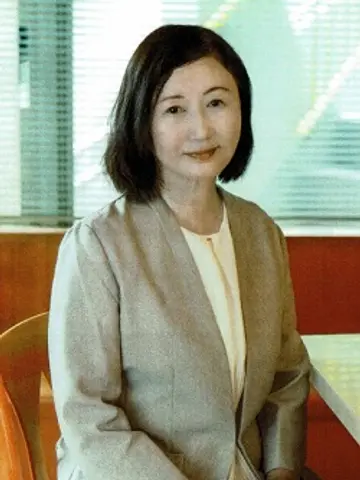 ソフィア白犀先生(開運館E&E マルイファミリ-志木鑑定所の占い師)の写真