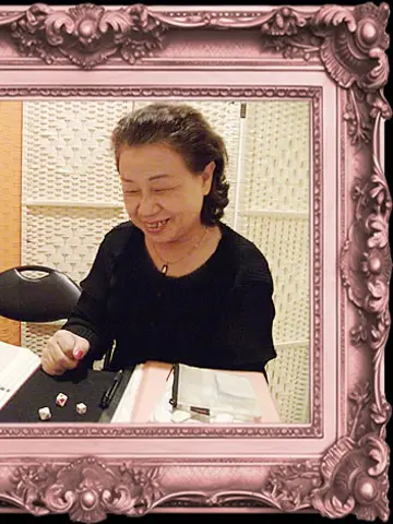 ライト先生(キセキ なんばウォーク1番街店の占い師)の写真