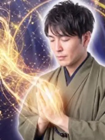 慧成先生（電話占いニーケの占い師）の写真