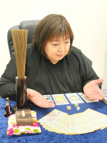 ARMY先生(千里眼 錦天満宮前北店の占い師)の写真