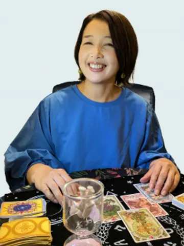 ソニア先生（千里眼 宇都宮オリオン通り店の占い師）の写真