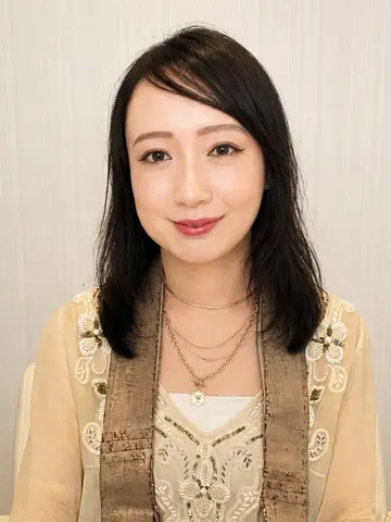 光妙先生(池袋占いカフェ ルティナ 東口店の占い師)の写真