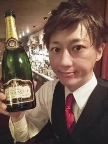 堺州平先生(彩明社 バー ラ・クルーズの占い師)の写真