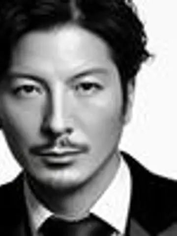 深澤宏紀先生(ココナラ電話占いの占い師)の写真