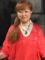 花岡希らら先生の写真