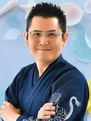 月下輝政先生（スピリチュアルスタジオソアの占い師）の写真