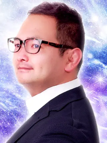 丹先生(電話占いカリスの占い師)の写真