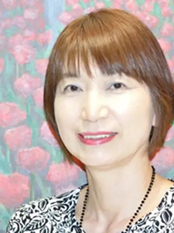 江美奈先生（開運館E&E 仙台ララガーデン長町鑑定所の占い師）の写真