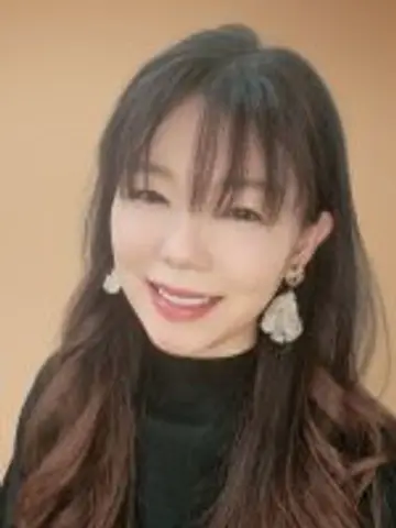花美潤先生（円相 本店の占い師）の写真