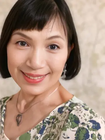彩乃先生(BCAFE 渋谷店の占い師)の写真