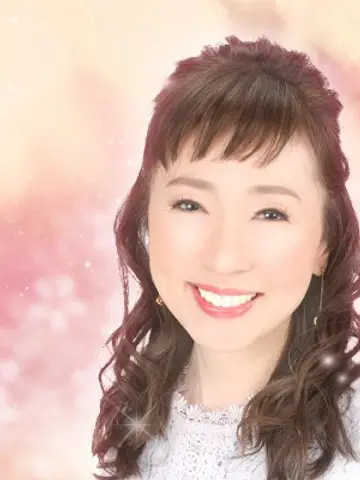 桜乃翠月先生(SATORI電話占いの占い師)の写真