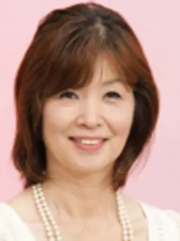 「下関港町の母」こと加勢本明華先生（明華の部屋の占い師）の写真