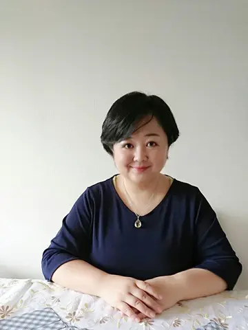 武田静映先生(癒しのサロンマールの占い師)の写真