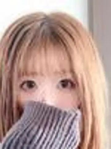 すももタロット先生（ココナラ電話占いの占い師）の写真