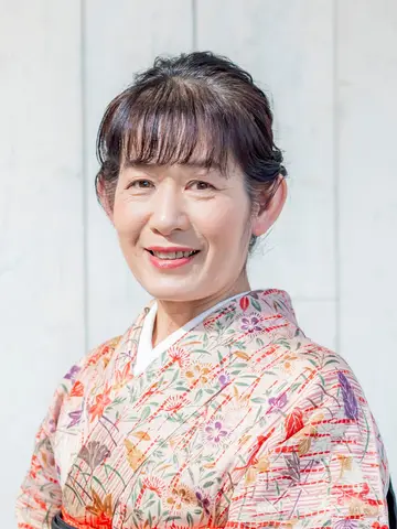 清水媛加先生（ほしよみ堂 小田原店の占い師）の写真
