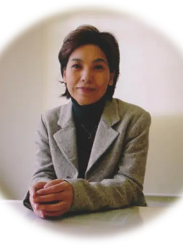 聖川真央先生(占い聖川の占い師)の写真