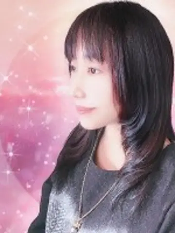 新央先生(電話占いニーケの占い師)の写真