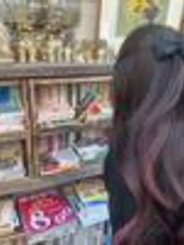 乃亜ータロット占い師先生（ココナラ電話占いの占い師）の写真