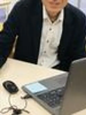 てつ先生:大学受験に強い四柱推命鑑定士先生(ココナラ電話占いの占い師)の写真