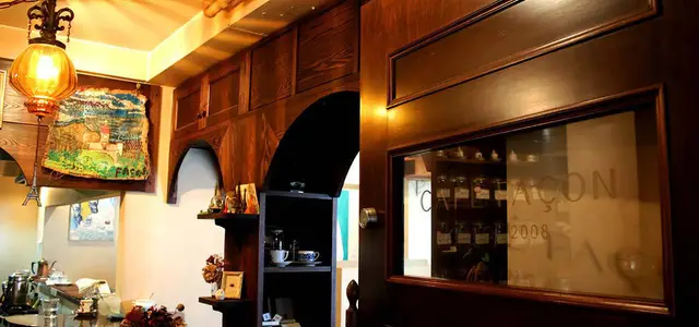 CAFE FACONの店内
