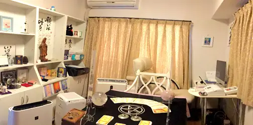 占い熊本 あなたの美癒健の店内